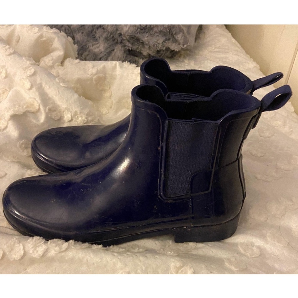 Navy Blue Hunter Rainboots!!